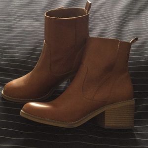 Brown boots
